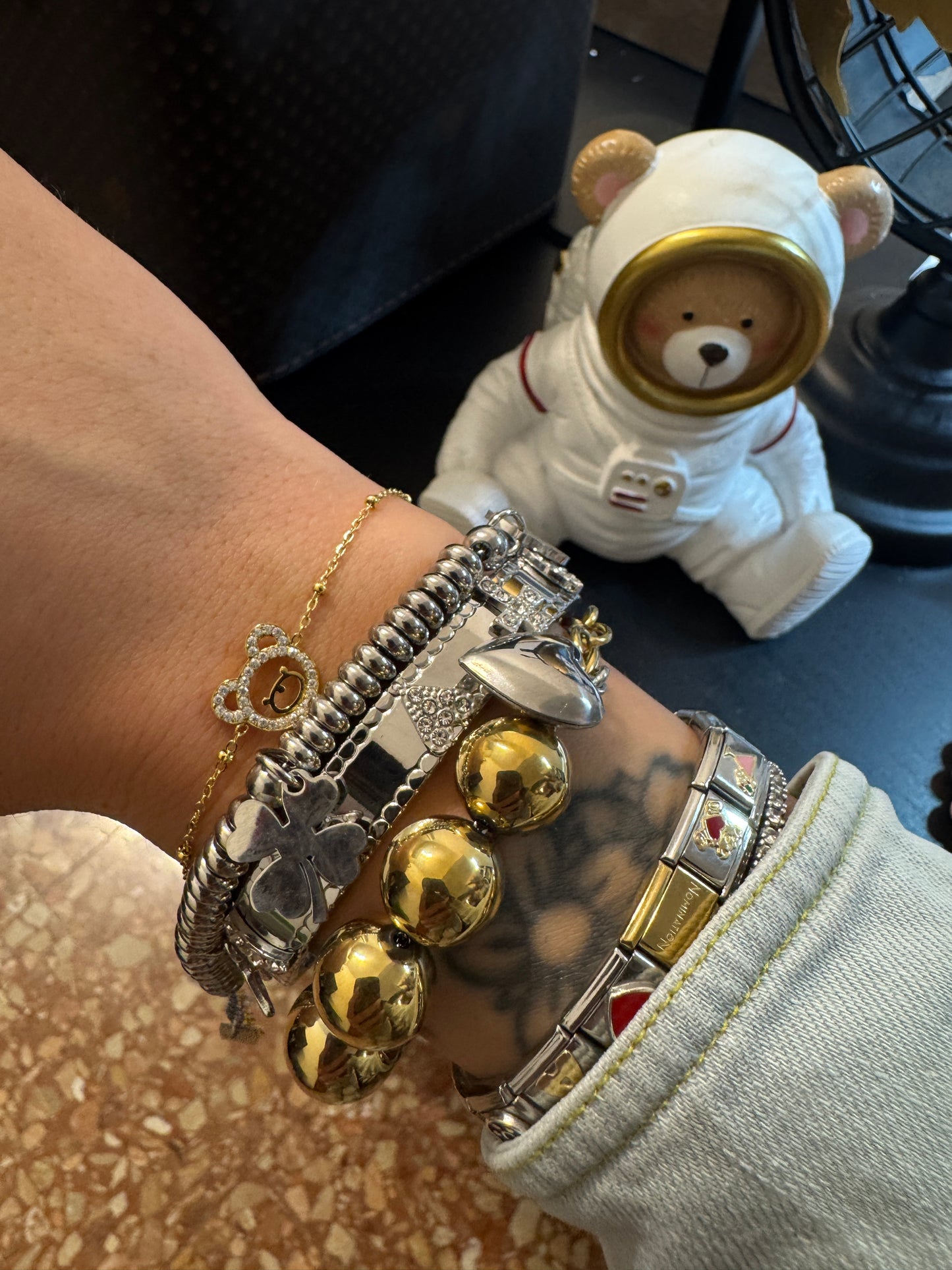 SET DI 4 BRACCIALI