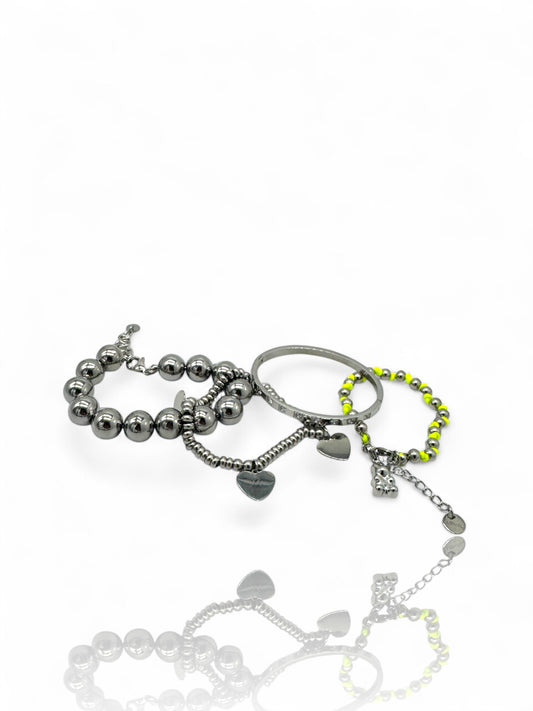 SET DI 4 BRACCIALI