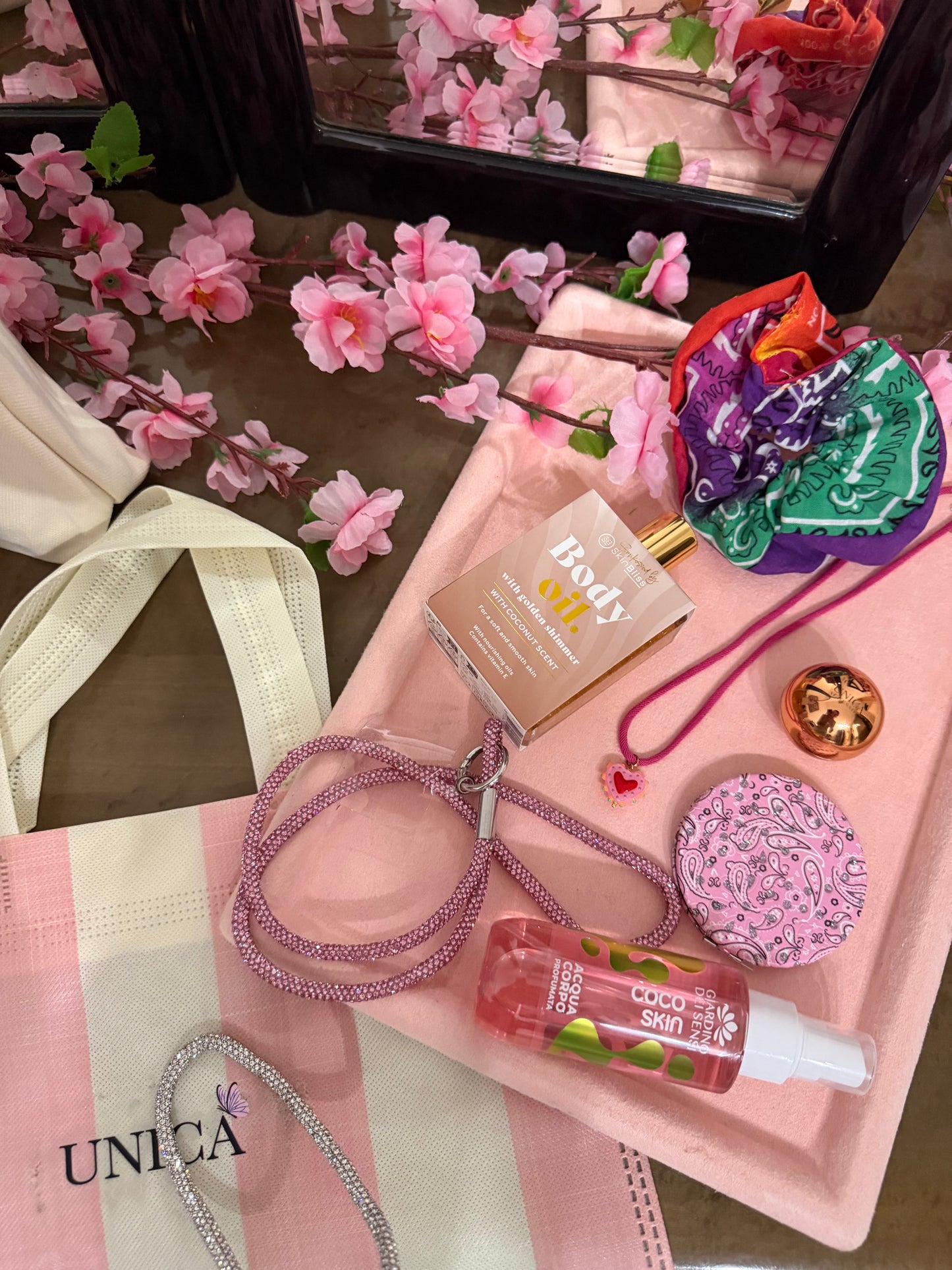 SOS SUMMER BOX
