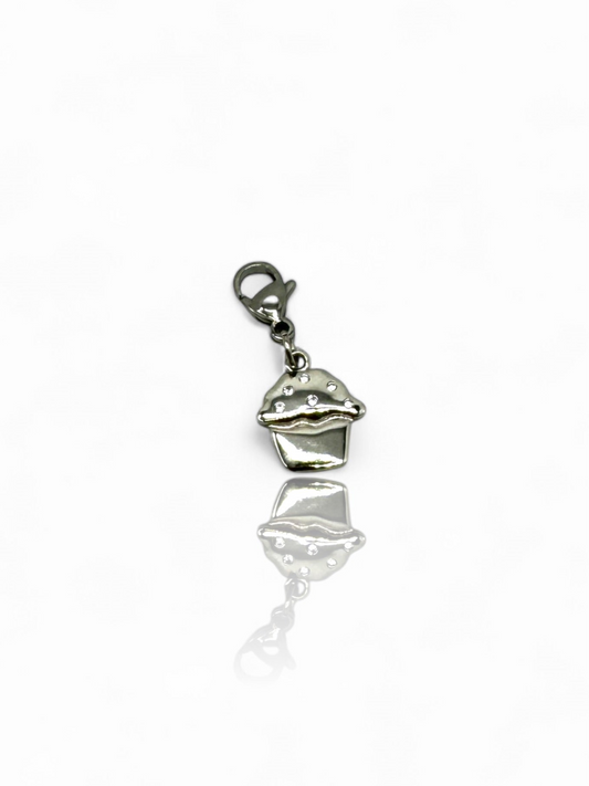 Charm Cupcake