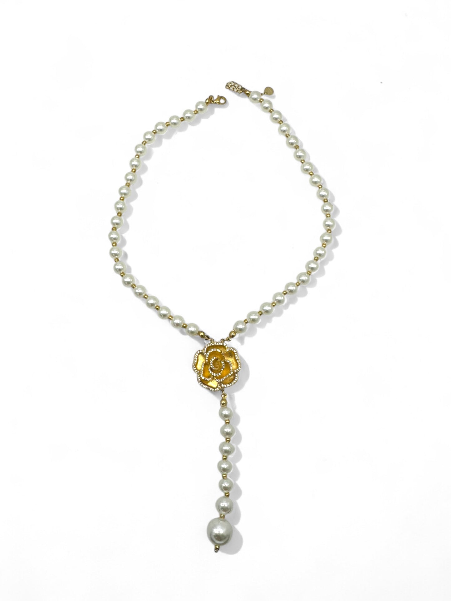 Collana CAMELIA PERLE