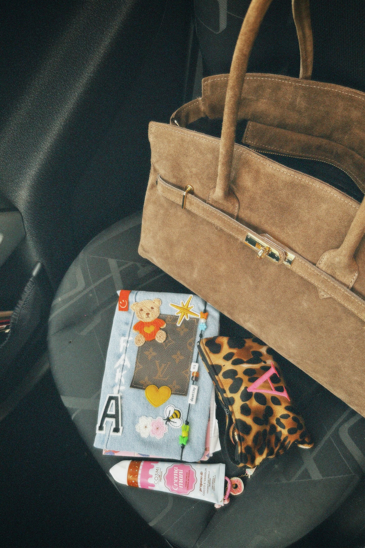 CREMA MANI CON CHARMS