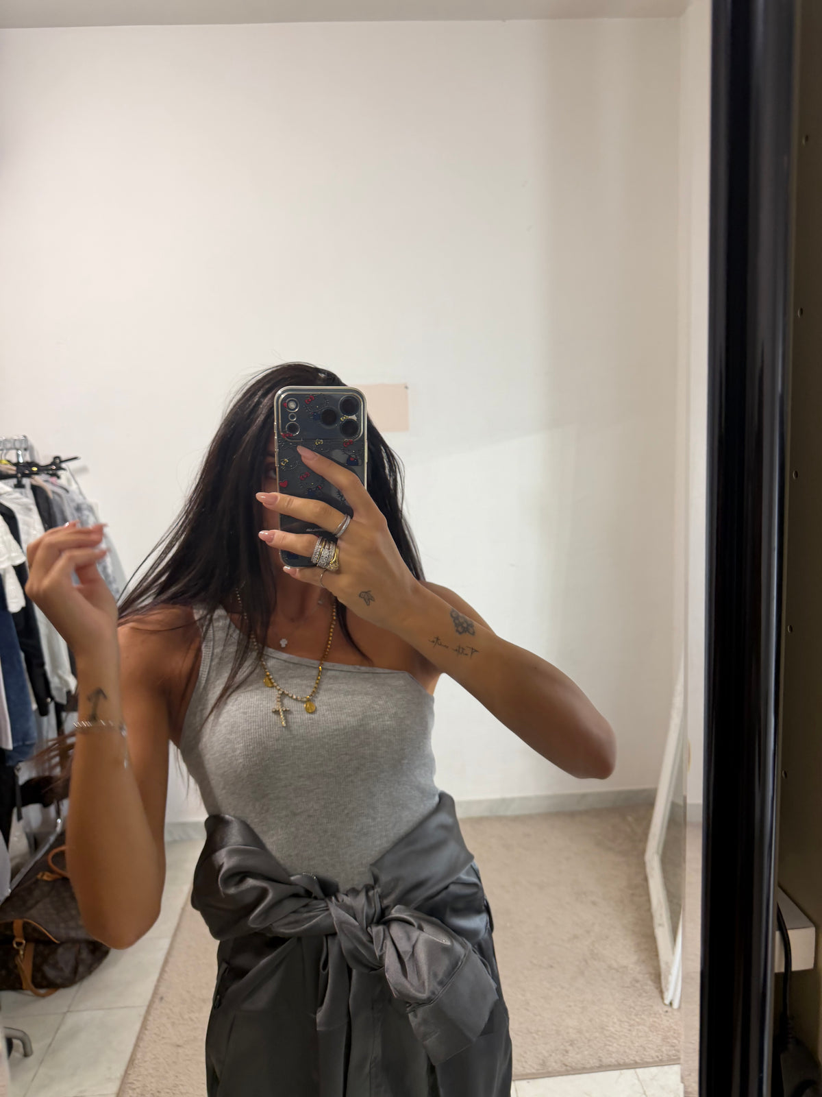 5 BOX LOOK Outfit + Accessori