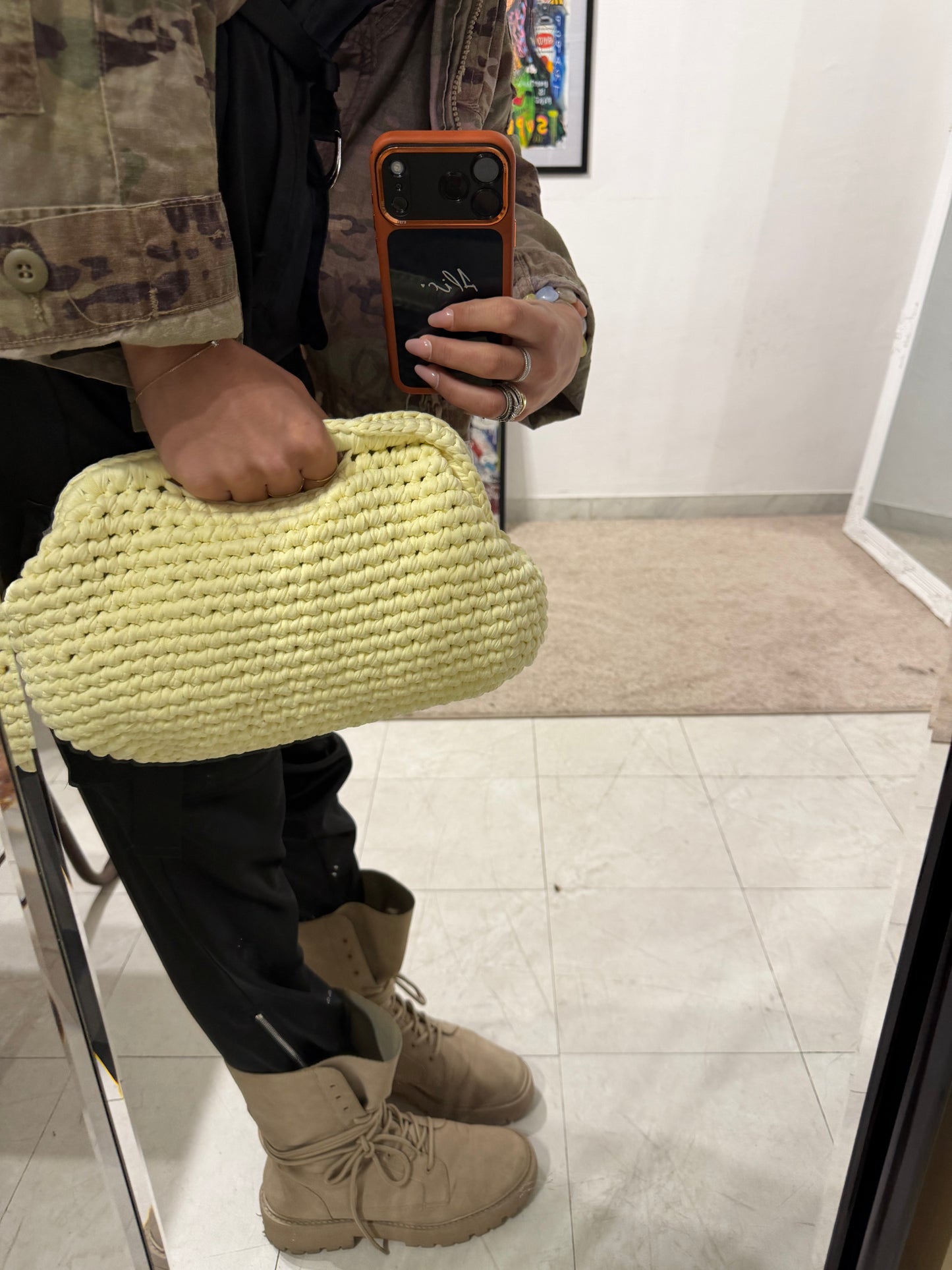 CLUTCH GIALLO PASTELLO