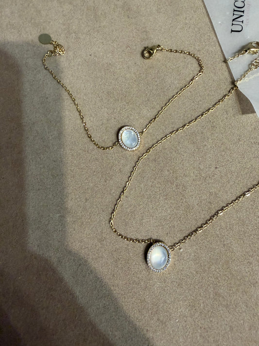 Collana LUNA VELATA